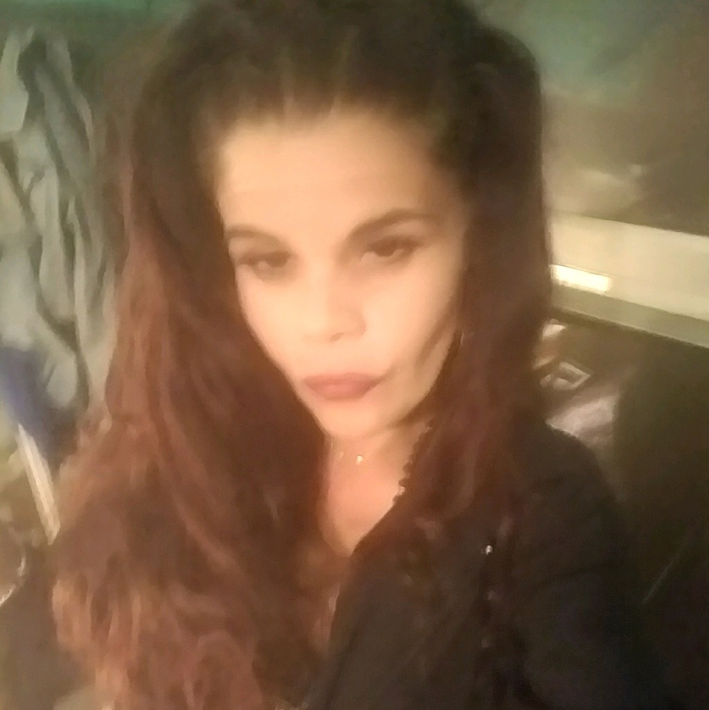 Meet your Posher, Cathryn